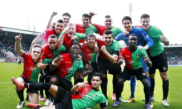 轮椅网球不 轮椅网球不