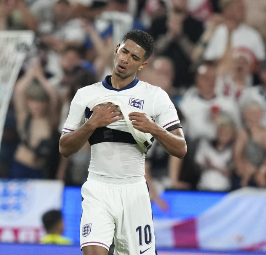 用绝杀战胜少打一人的纽卡，利物浦这是命够硬还是运气好？